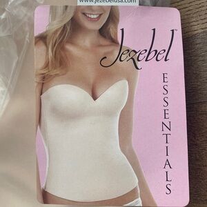 Jezebel Essentials Strapless Bustier 38 D NWT